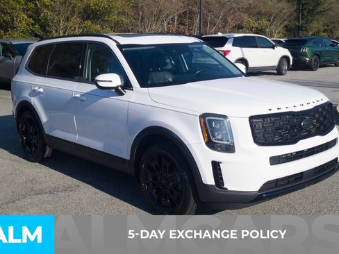 Used 2021 Kia Telluride EX w/ EX Premium Package image 3