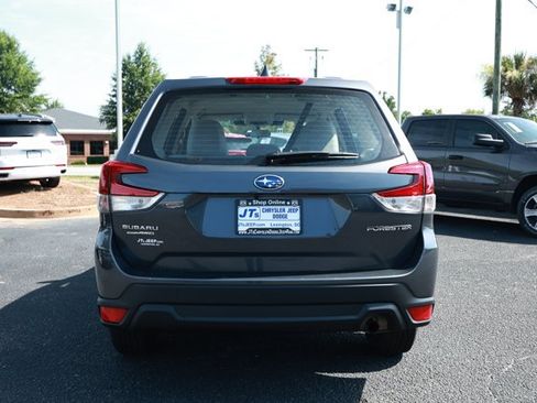 Used 2023 Subaru Forester AWD/4WD image 7