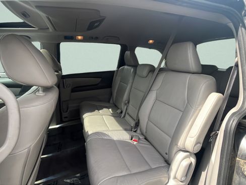 Used 2012 Honda Odyssey Touring image 21
