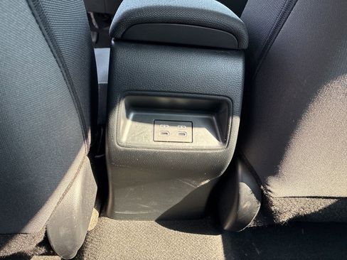 Used 2024 Toyota Corolla LE image 17