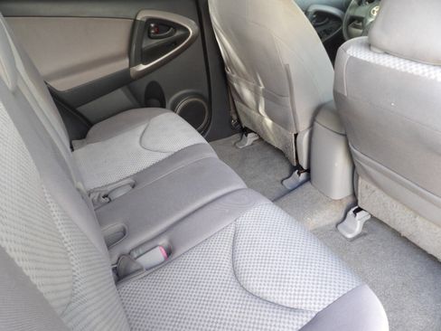 Used 2006 Toyota RAV4 2WD image 26