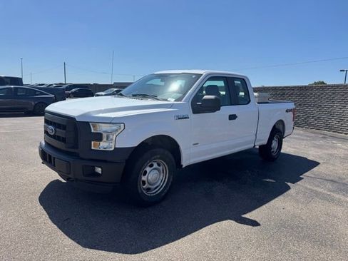 Used 2017 Ford F150 XL w/ Equipment Group 101A Mid AWD/4WD image 3