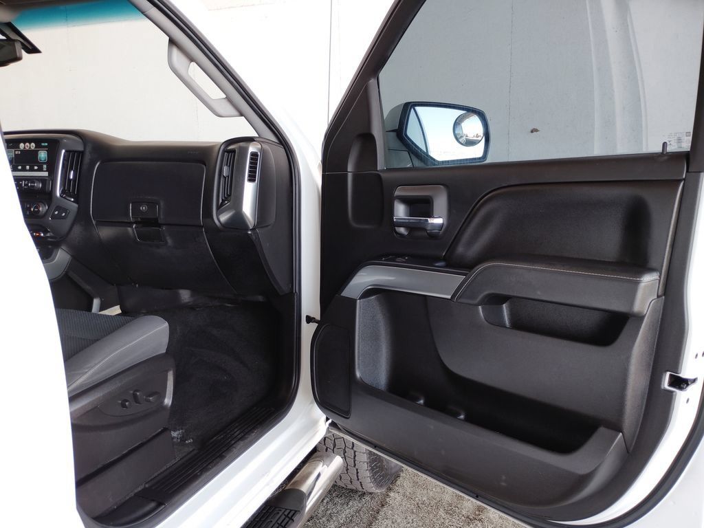 Used 2016 Chevrolet Silverado 2500 LT w/ LT Fleet Plus Package AWD/4WD image 10