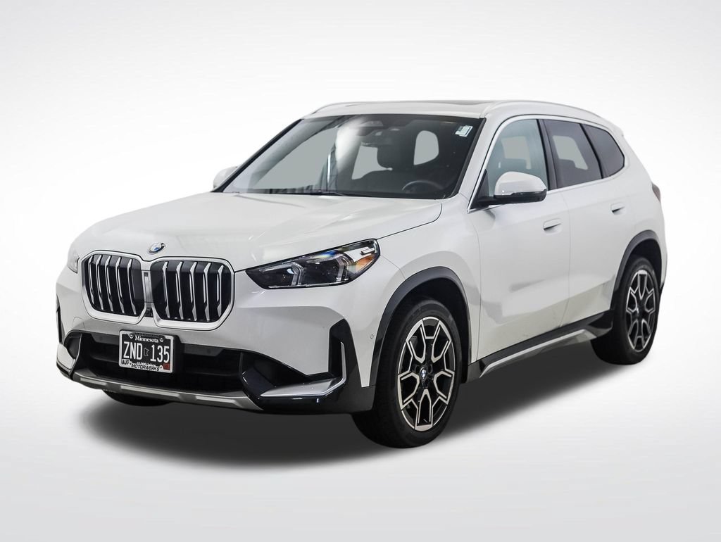 Used 2025 BMW X1 xDrive28i w/ Technology Package AWD/4WD image 1