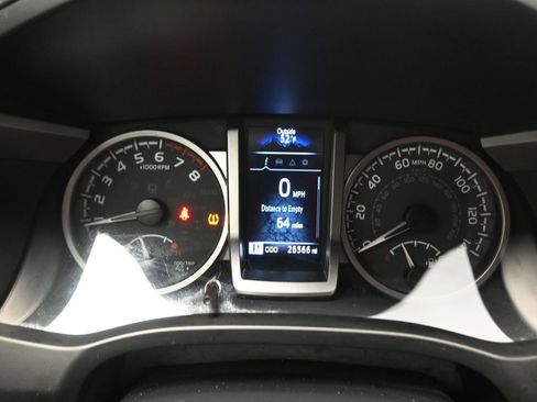 Used 2023 Toyota Tacoma SR5 image 6
