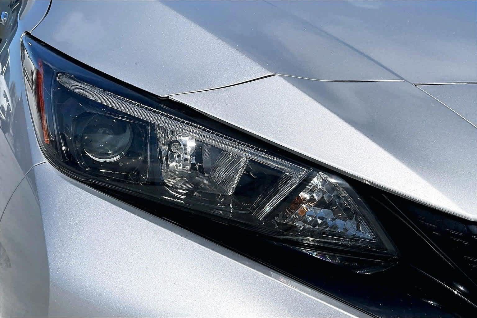 Used 2024 Nissan Leaf S FWD image 31