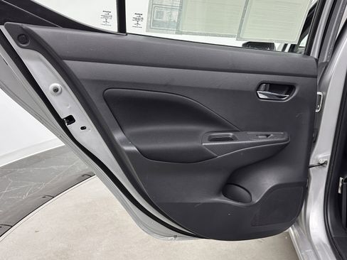 Used 2021 Nissan Versa SV image 22