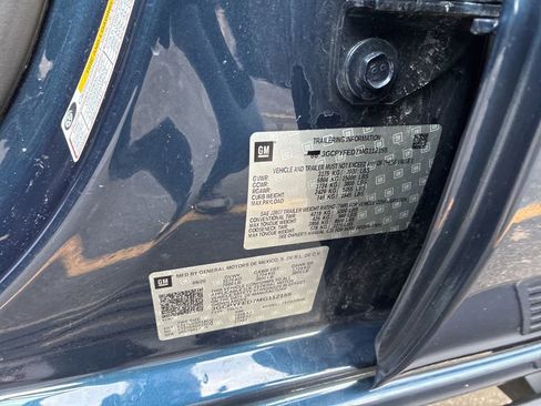 Used 2021 Chevrolet Silverado 1500 LT Trail Boss w/ Convenience Package II image 50