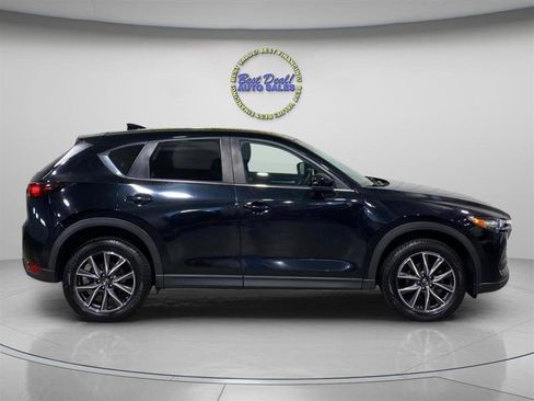 Used 2018 MAZDA CX-5 Touring w/ Preferred Equipment Package FWD image 7