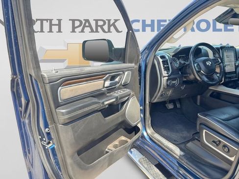 Used 2022 RAM 1500 Laramie AWD/4WD image 10