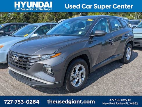Certified 2022 Hyundai Tucson SE FWD image 1