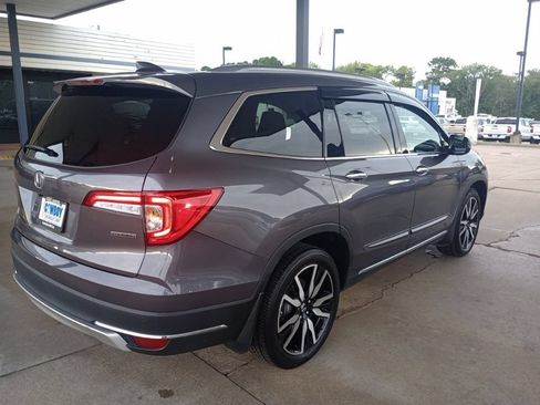 Used 2022 Honda Pilot Touring image 5