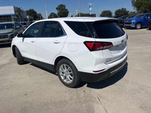 Used 2022 Chevrolet Equinox LT image 4