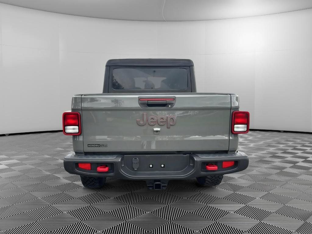 Used 2022 Jeep Gladiator Rubicon w/ Trailer Tow Package AWD/4WD image 8