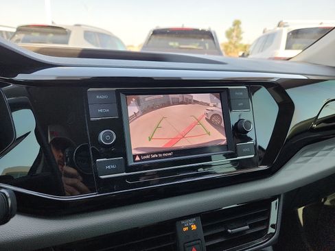 Certified 2023 Volkswagen Taos S FWD image 18