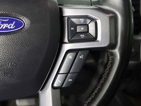 Certified 2020 Ford Expedition Platinum image 42