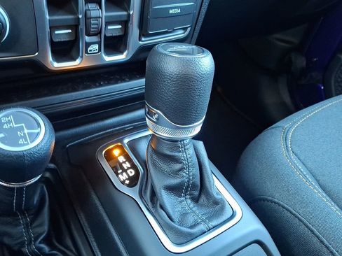 New 2026 Jeep Gladiator Sport image 11