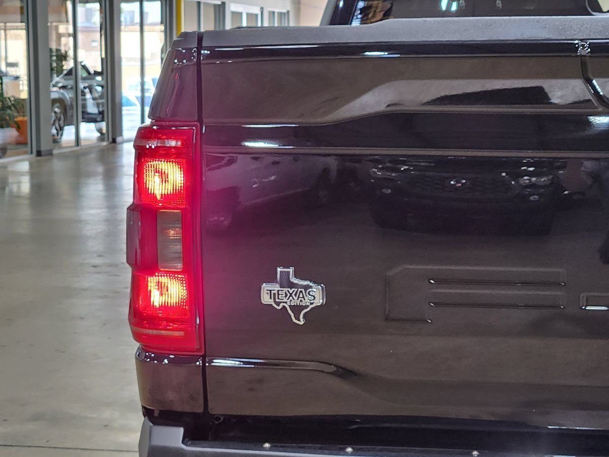 Used 2022 Ford F150 XLT w/ Equipment Group 302A High RWD image 22