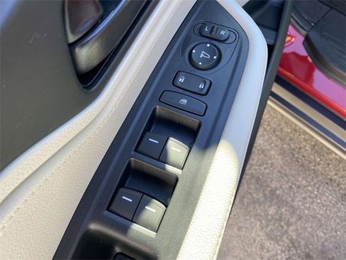 Used 2025 Honda Odyssey EX-L image 16