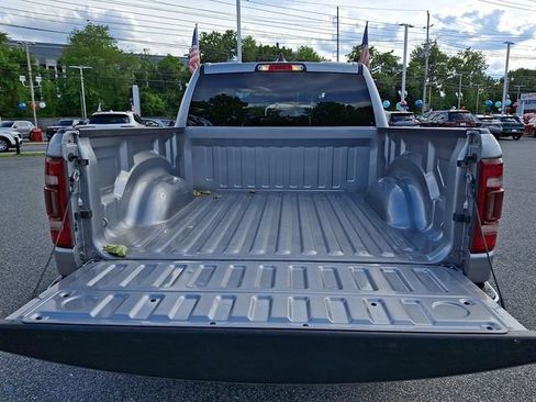 Used 2024 RAM 1500 Laramie AWD/4WD image 30