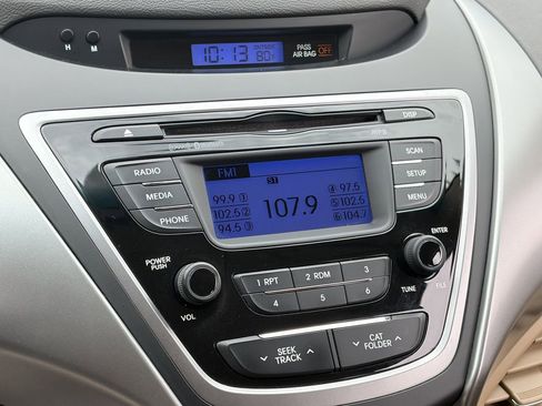 Used 2013 Hyundai Elantra GLS w/ Preferred Pkg FWD image 25