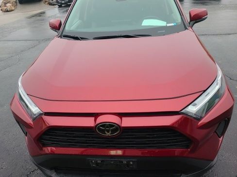 Used 2024 Toyota RAV4 XLE w/ Convenience Package image 3