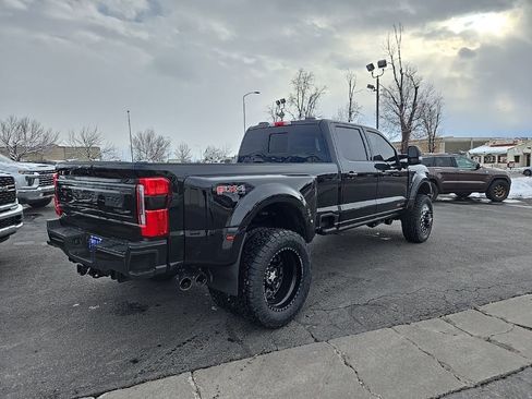 Used 2026 Ford F450 Platinum w/ FX4 Off-Road Package image 9