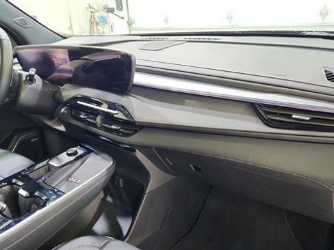 Used 2025 Buick Enclave Preferred image 25