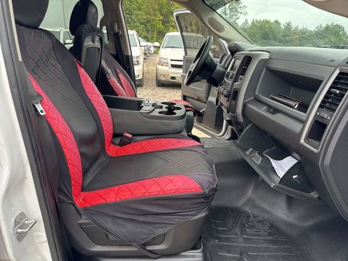 Used 2016 RAM 1500 Express image 24