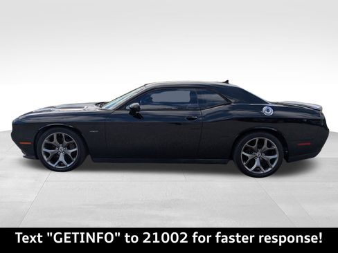 Used 2015 Dodge Challenger R/T Plus image 5