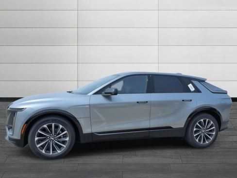 New 2025 Cadillac Lyriq Sport image 2