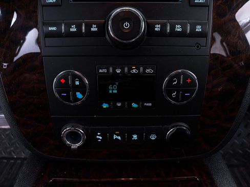 Used 2008 GMC Sierra 1500 Denali AWD/4WD image 14