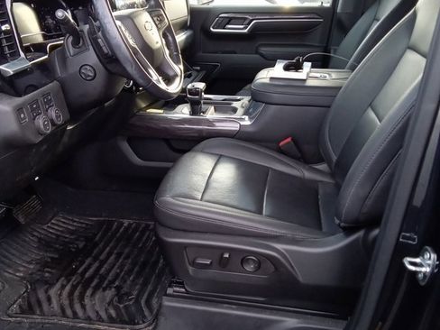 Used 2022 Chevrolet Silverado 1500 LTZ image 5