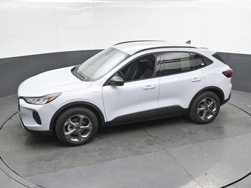 Used 2026 Ford Escape ST-Line AWD/4WD image 41