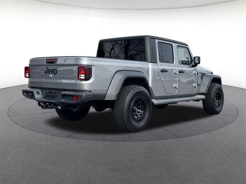 Used 2020 Jeep Gladiator Sport w/ Quick Order Package 24S image 5
