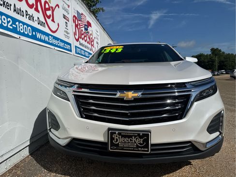 Used 2023 Chevrolet Equinox Premier FWD image 5