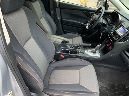 Used 2019 Subaru Crosstrek 2.0i Premium w/ Popular Package #3 AWD/4WD image 8