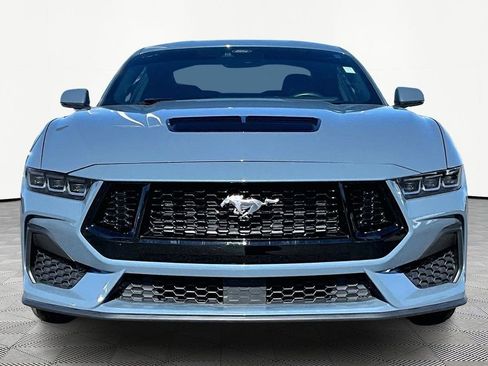 Used 2024 Ford Mustang GT Premium image 3