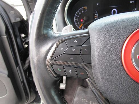 Used 2017 Jeep Grand Cherokee Altitude image 18