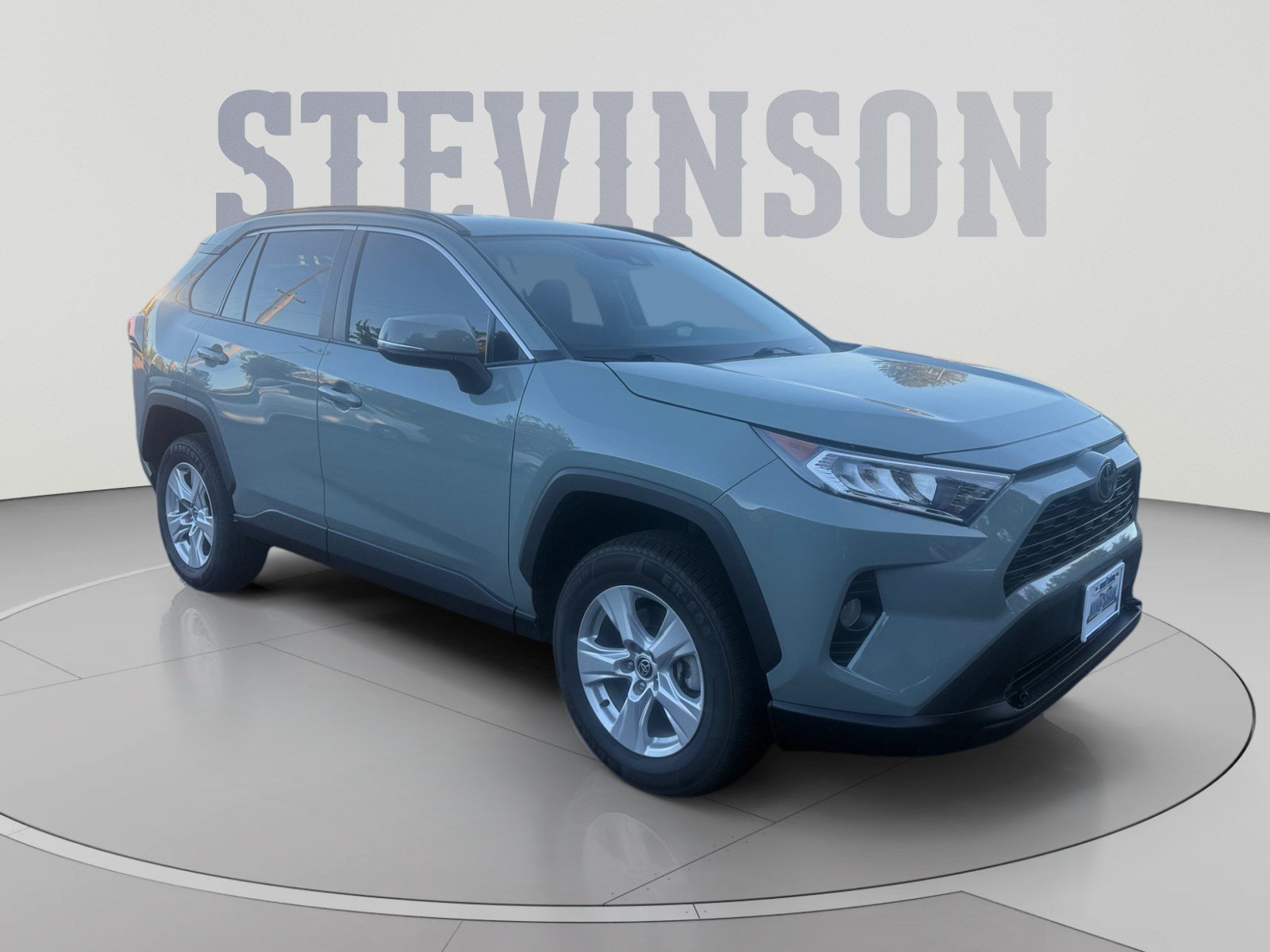 Used 2021 Toyota RAV4 XLE w/ XLE Grade Weather Package AWD/4WD image 7