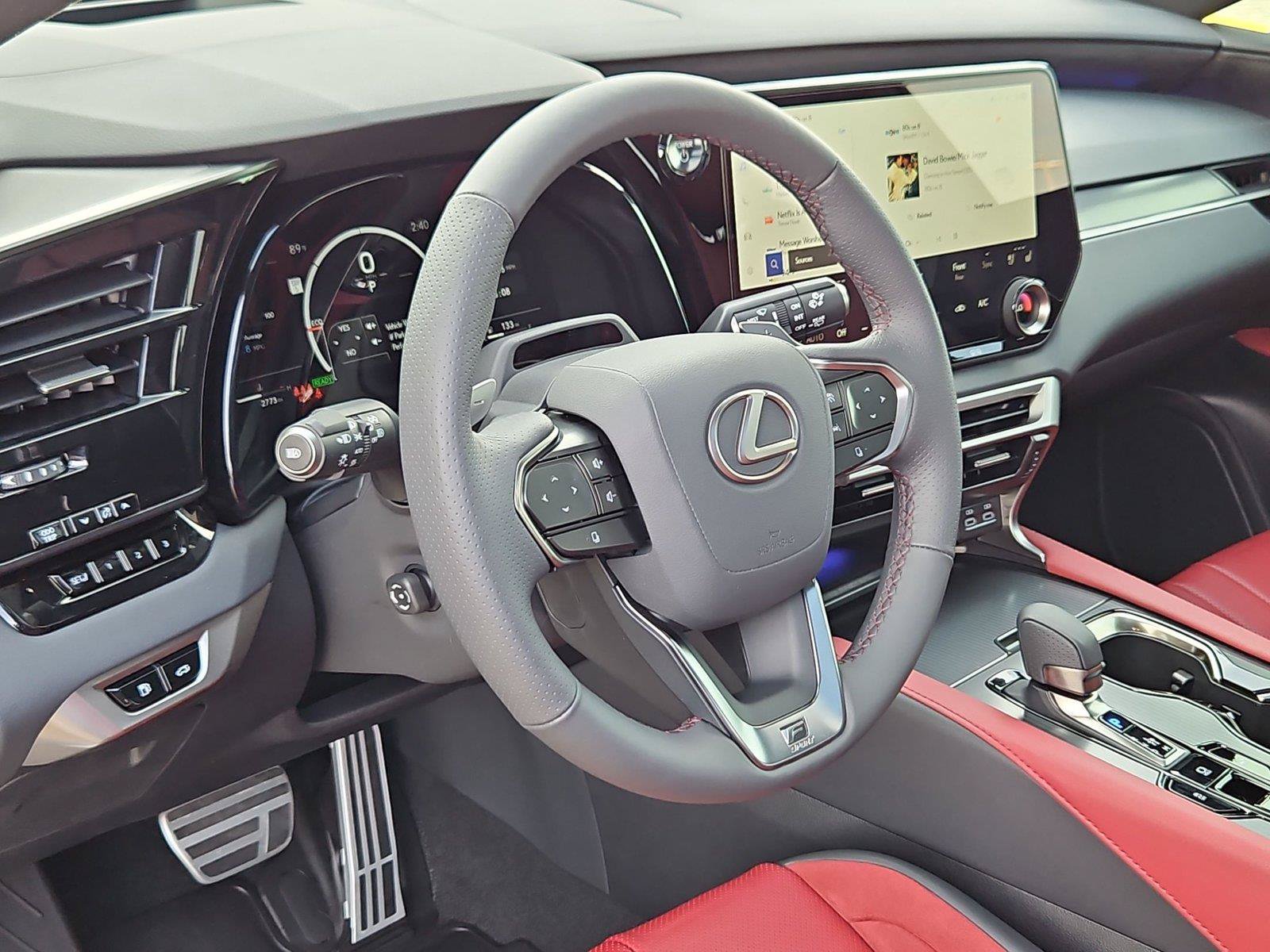 Used 2026 Lexus RX 500h F Sport w/ Appearance Package AWD/4WD image 10