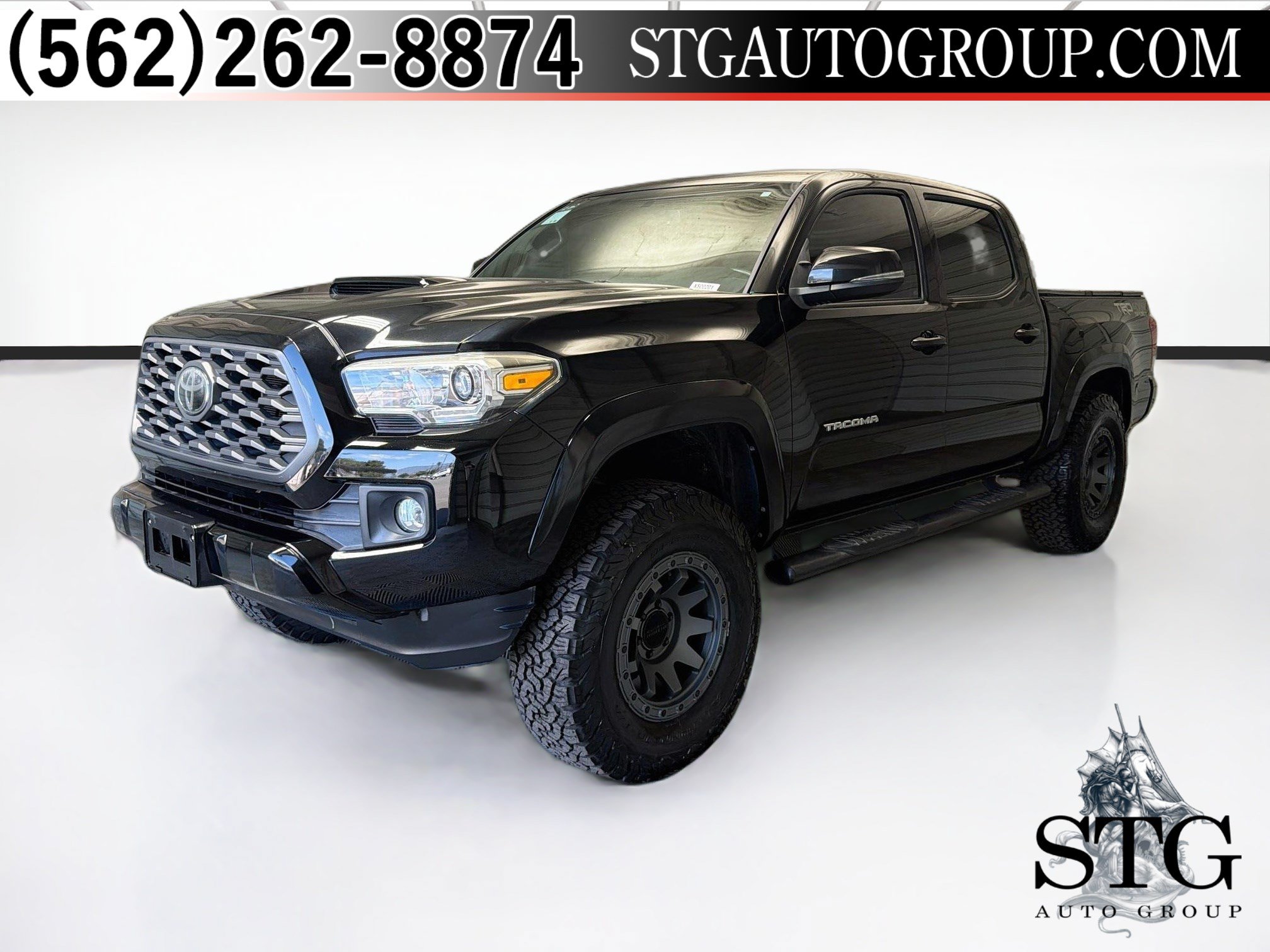 Used 2016 Toyota Tacoma TRD Sport AWD/4WD image 1