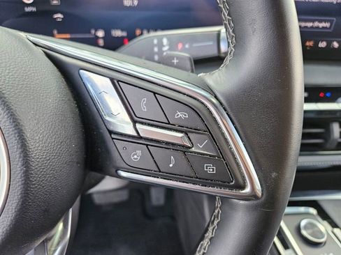 Used 2025 Buick Enclave Preferred FWD image 26
