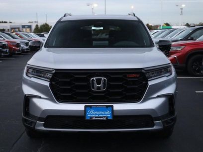New 2025 Honda Pilot TrailSport