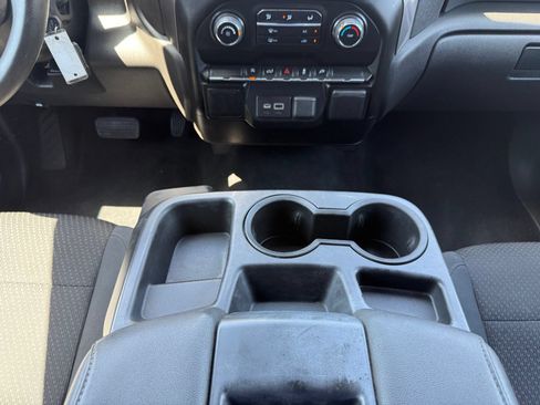 Used 2021 Chevrolet Silverado 1500 Custom AWD/4WD image 25