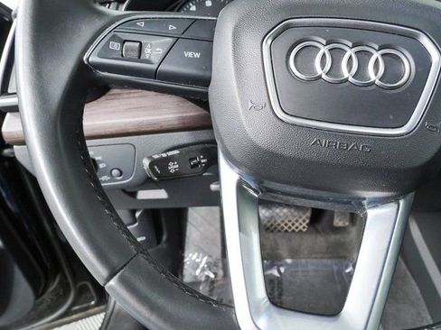 Used 2023 Audi Q5 2.0T Premium w/ Convenience Package AWD/4WD image 9