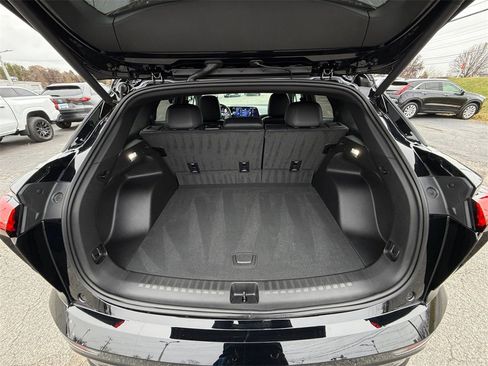 Used 2024 Chevrolet Blazer EV RS image 24