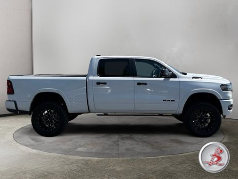 Used 2025 RAM 1500 Big Horn AWD/4WD image 8
