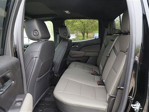 New 2024 Chevrolet Colorado ZR2 w/ ZR2 Bison Edition image 10