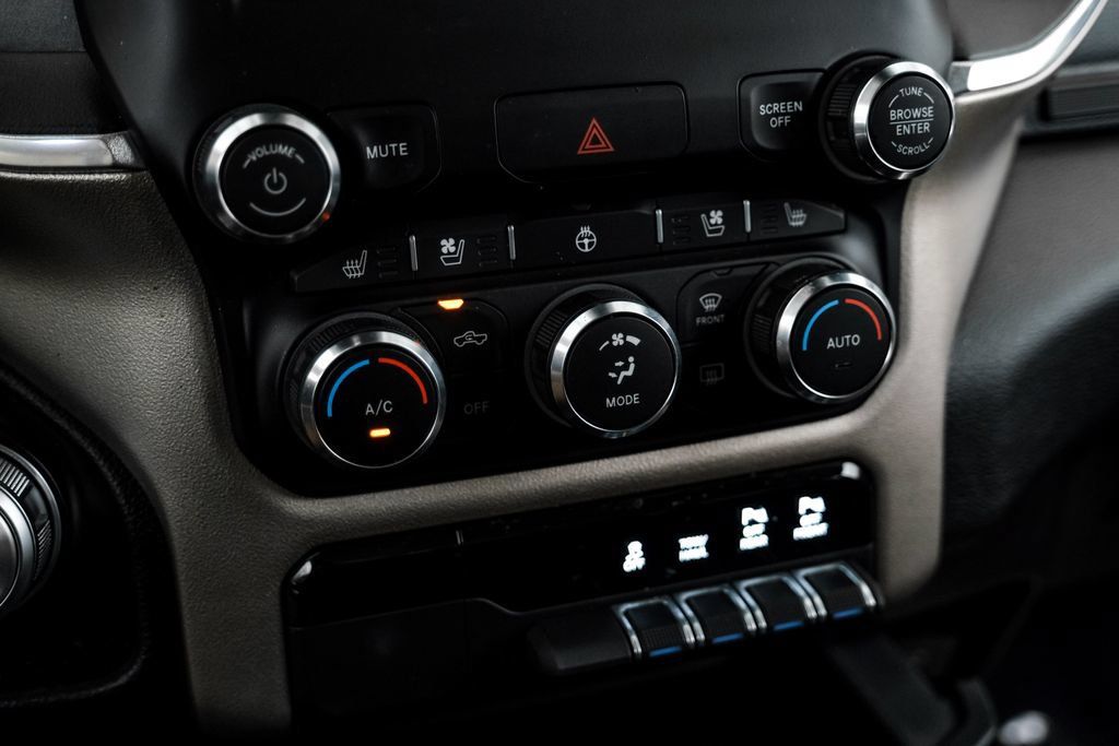 Used 2021 RAM 1500 Laramie RWD image 25